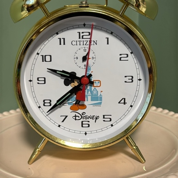2022 Walt Disney World 50th Anniversary Mickey Mouse Double Bell Alarm Clock - Picture 4 of 4